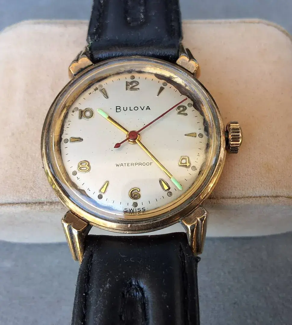 Vintage BULOVA Waterproof Swiss Mechanical Wristwatch 