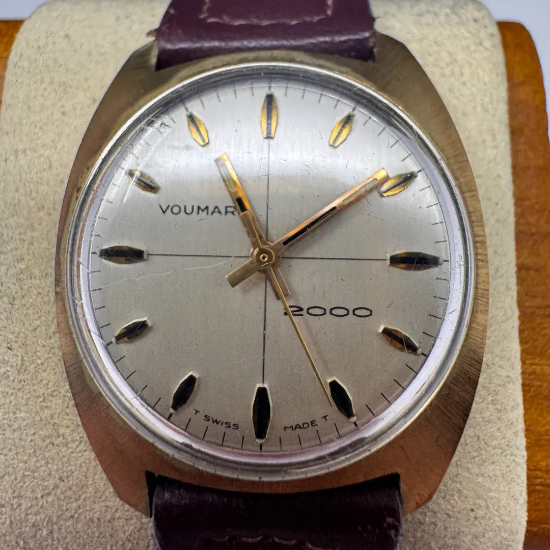 Handsome Voumard 2000 Men’s Swiss Gold-Tone Wristwatch