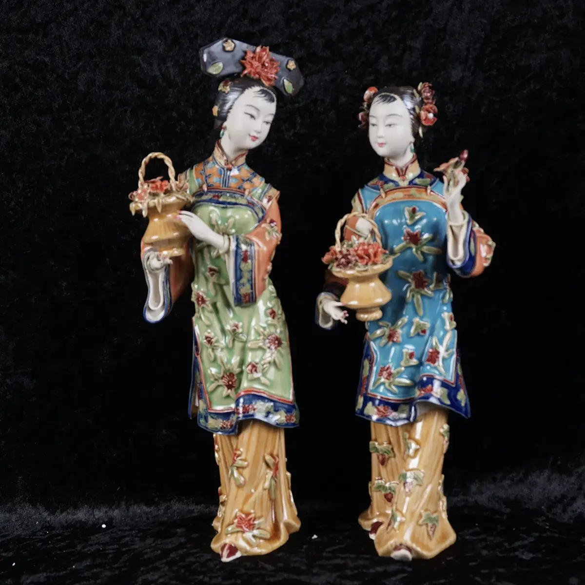2 Chinese Shiwan Wucai Porcelain Court Maiden (Mud Lady) Figurines, New in Box