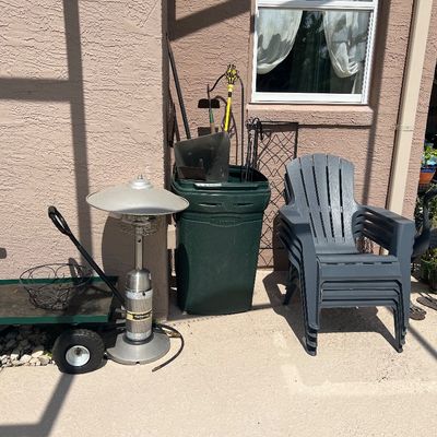Estate sale photo