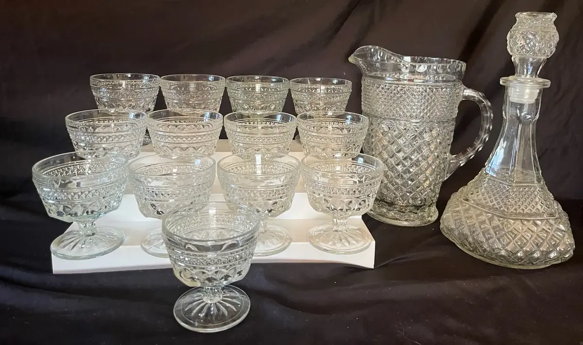 Vintage Wexford Glassware Set With Pitcher, Decanter & 13 Dessert Glasses