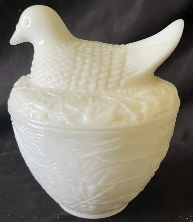 Vintage Avon Milk Glass Bird On Nest Covered Dish