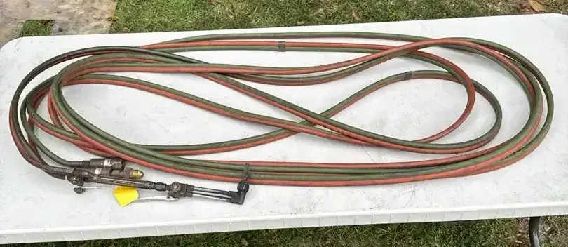 Victor Oxy-Acetylene Torch Set With 50' Hose & Regulators