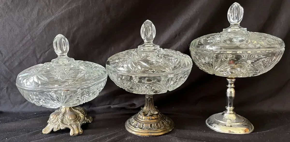 3 Star of David Pattern Lidded Pedestal Candy Dishes