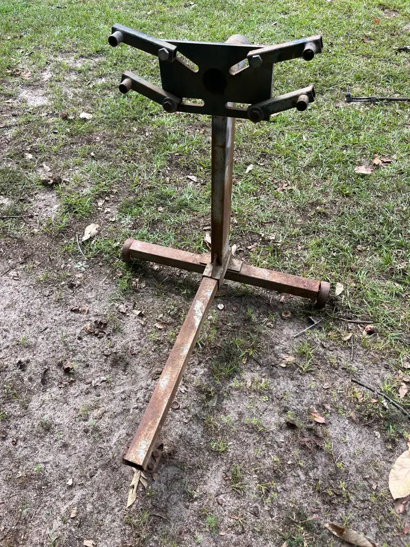Heavy-Duty Automotive Engine Stand With Adjustable Mount