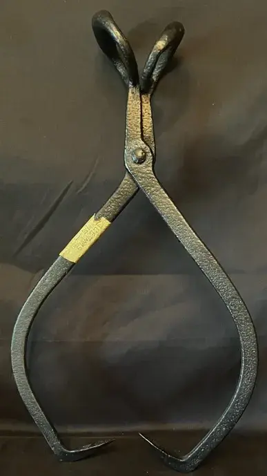 Vintage Cast Iron Ice Block Tongs – 20"