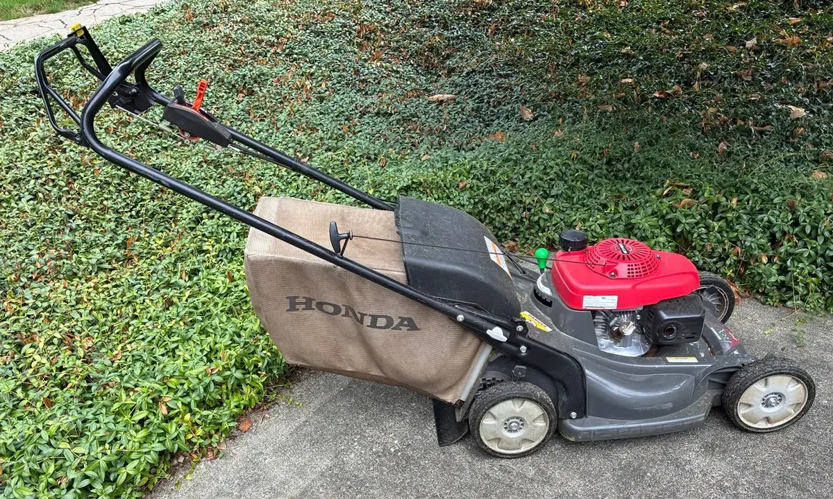 Honda Lawnmower 