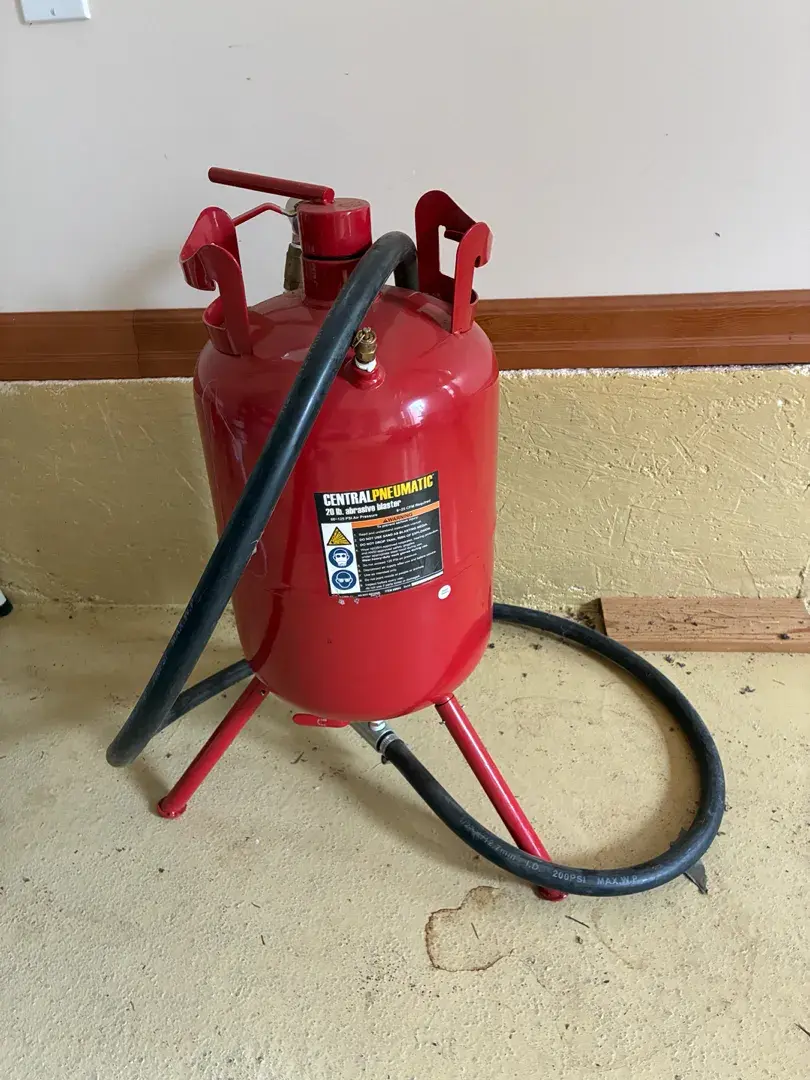 Central Pneumatic Blaster 