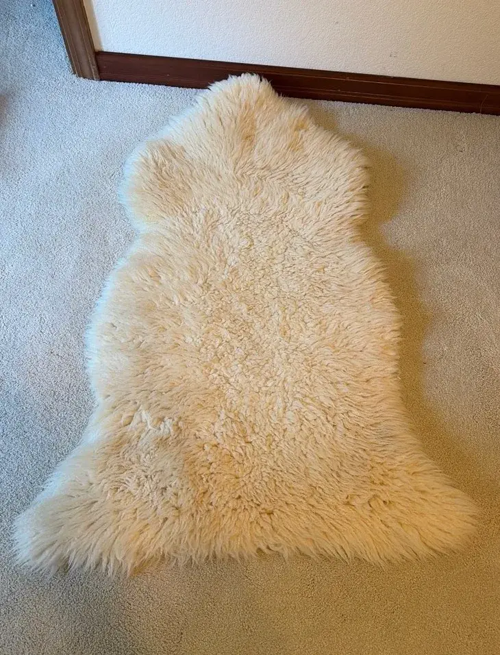 Genuine Natural Sheepskin Rug