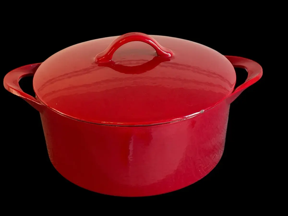 Giada De Laurentiis Enamel Cast Iron Dutch Oven