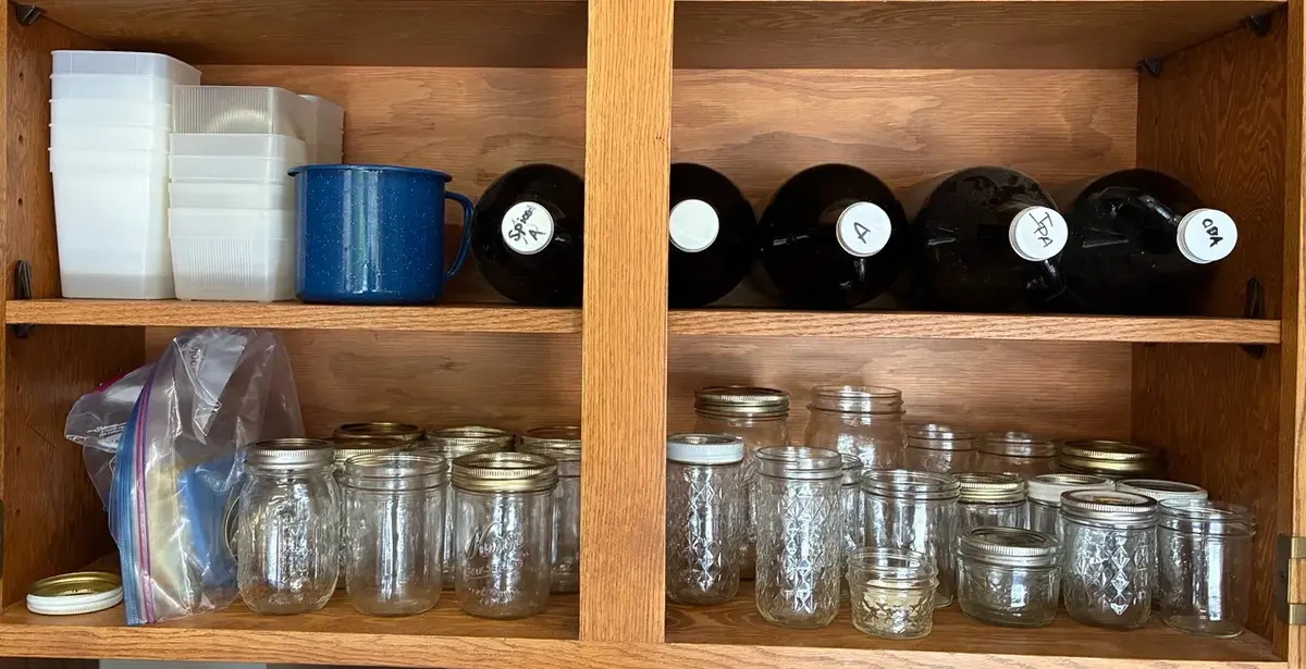 Canning Jars And Growlers 
