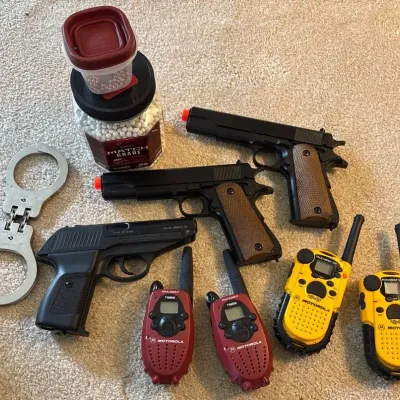 Motorola Talkabout Radios, Gamo P23 Air Pistol, & Handcuffs