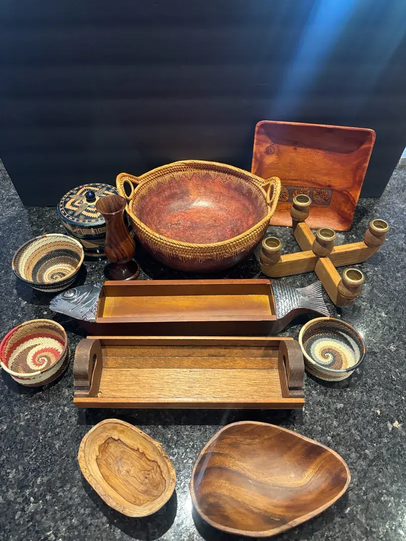 Wood Bowls And Other Wood Decor
