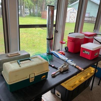 Estate sale photo