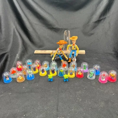 Toy Story Vintage Miniature Globe Figurines & Woody