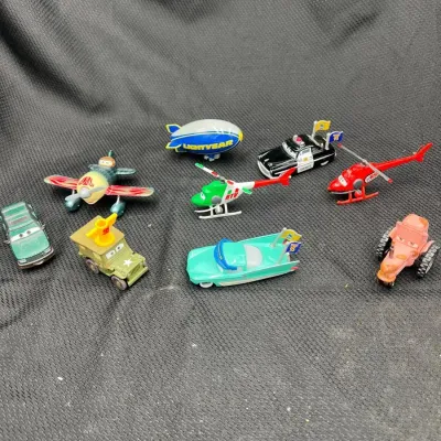 Pixar Cars Flyers & Friends