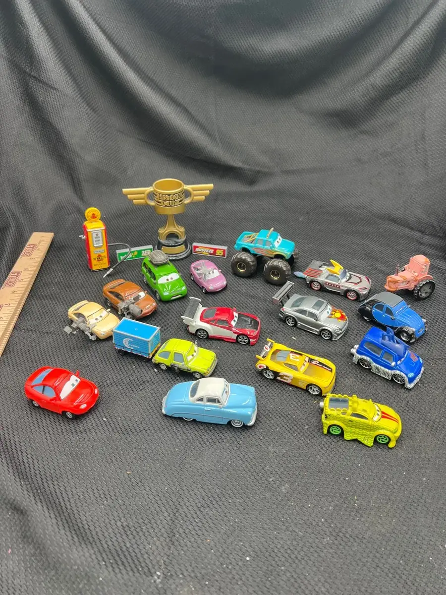 Toy Story Piston Cup & Various Cars 