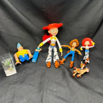 Toy Story Woody, Jessie, & Friends