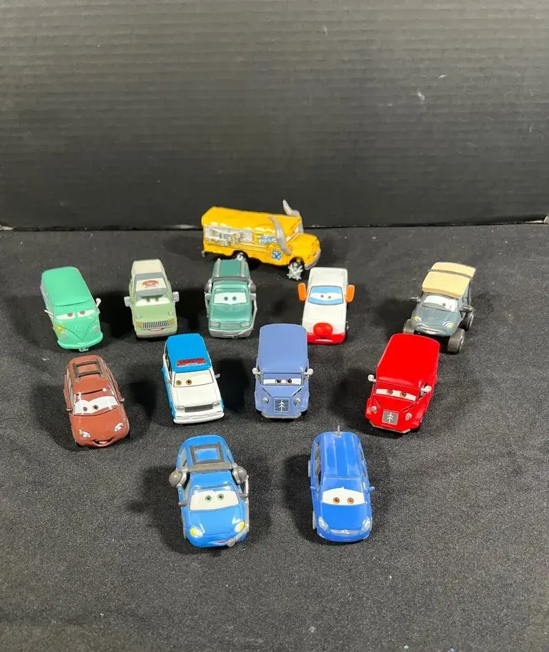 Disney Pixar Cars School Bus and Friends