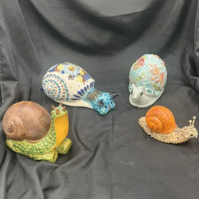 Miscellaneous Snail Decor 