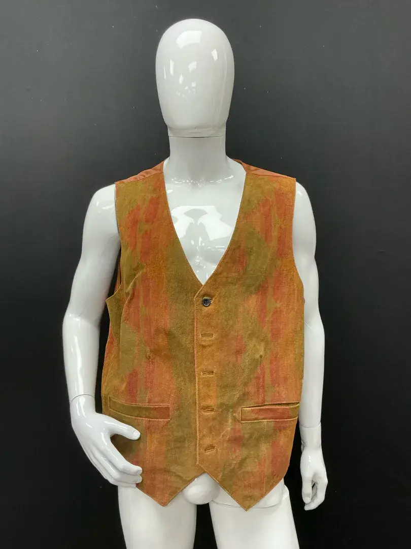 Plateau Suede Vest, Size XL