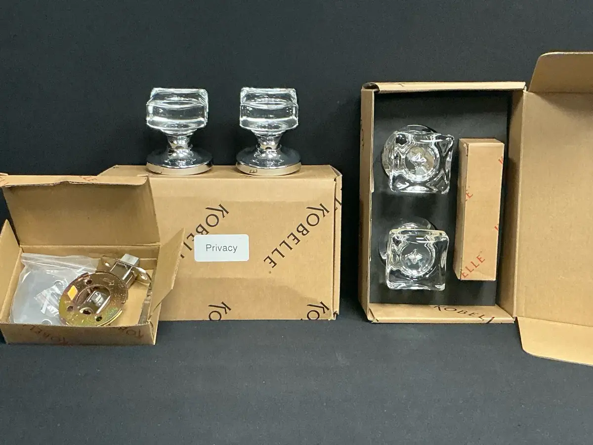 Kobelle Crystal Door Knobs 