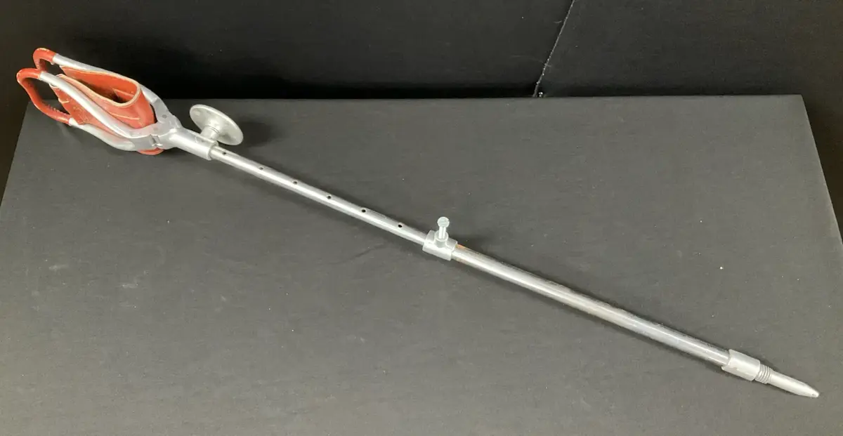 Traditional Shooting Stick