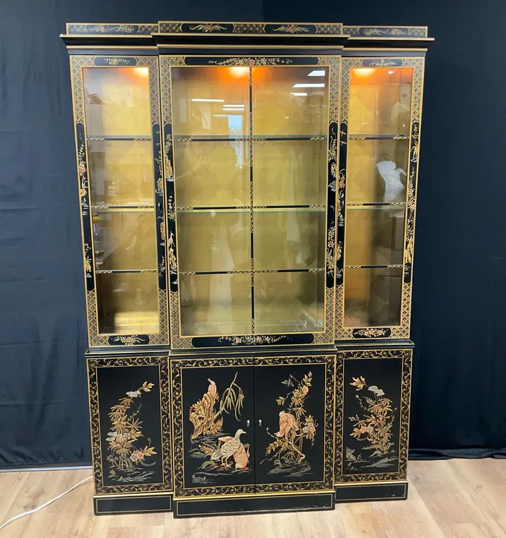 Vintage Chinoiserie China Cabinet 