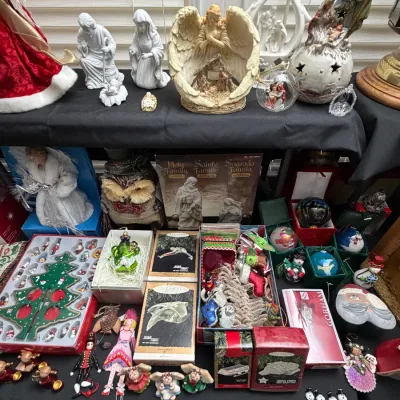 Sale Photo Thumbnail #43