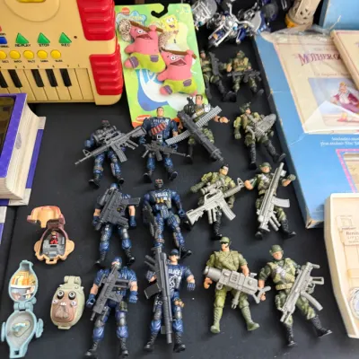 Sale Photo Thumbnail #99