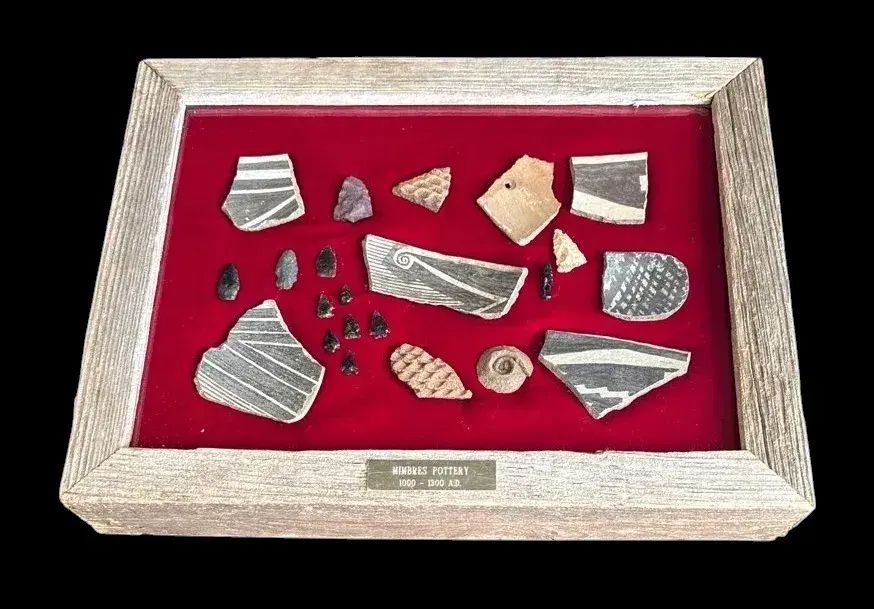 1000 -1300 AD Mimbres Indian Pottery & Arrowhead Samples * Framed in Old Barn Wood Shadow Box
