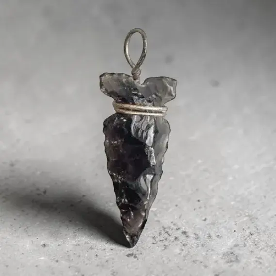Smoky Black Polished Obsidian Arrowhead * 1.27g