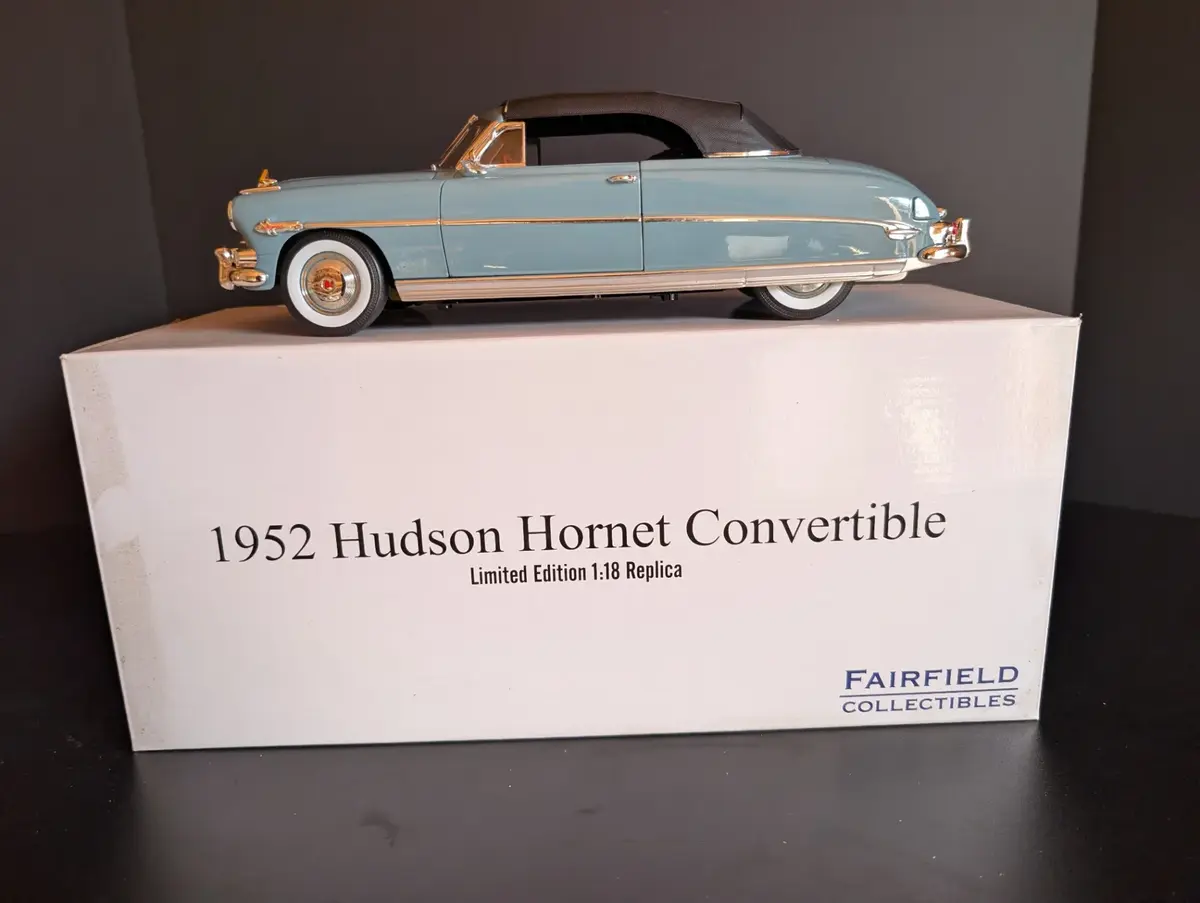 Fairfield Collectibles 1952 Hudson Hornet Convertible Limited Edition 1:18 Die-Cast