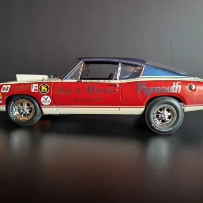 GreenLight Highway 61 Sox and Martin 1968 Plymouth Barracuda 1:18 Die Cast