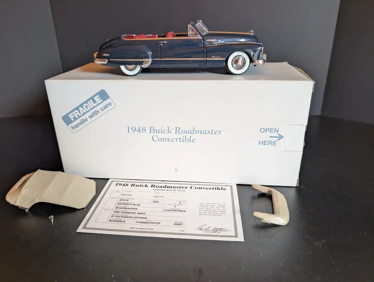 Danbury Mint 1948 Buick Roadmaster Convertible Die-Cast Model with Box