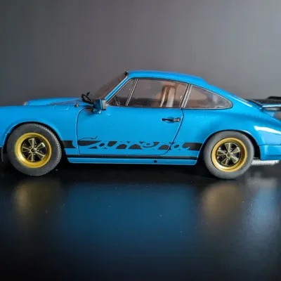 Solido Porsche 911 Carrera 3.0 Coupe 1:18 Die Cast Model with Box