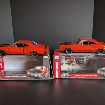 Pair of Auto World 1969 1/2 Dodge Coronet Super Bee 1:18 Die Cast Cars