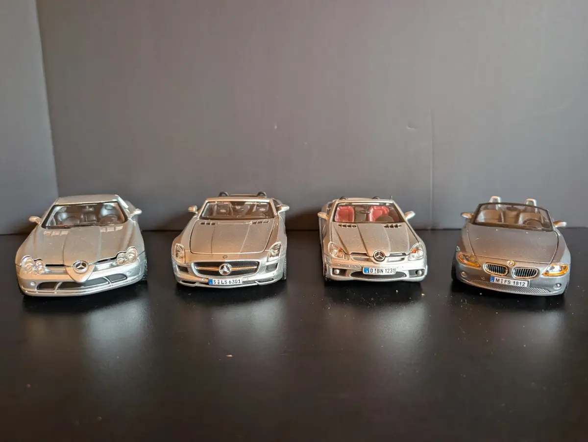 1:24 Mercedes-Benz & BMW German Performance Diecast Cars - Maisto, Motor Max & Bburago