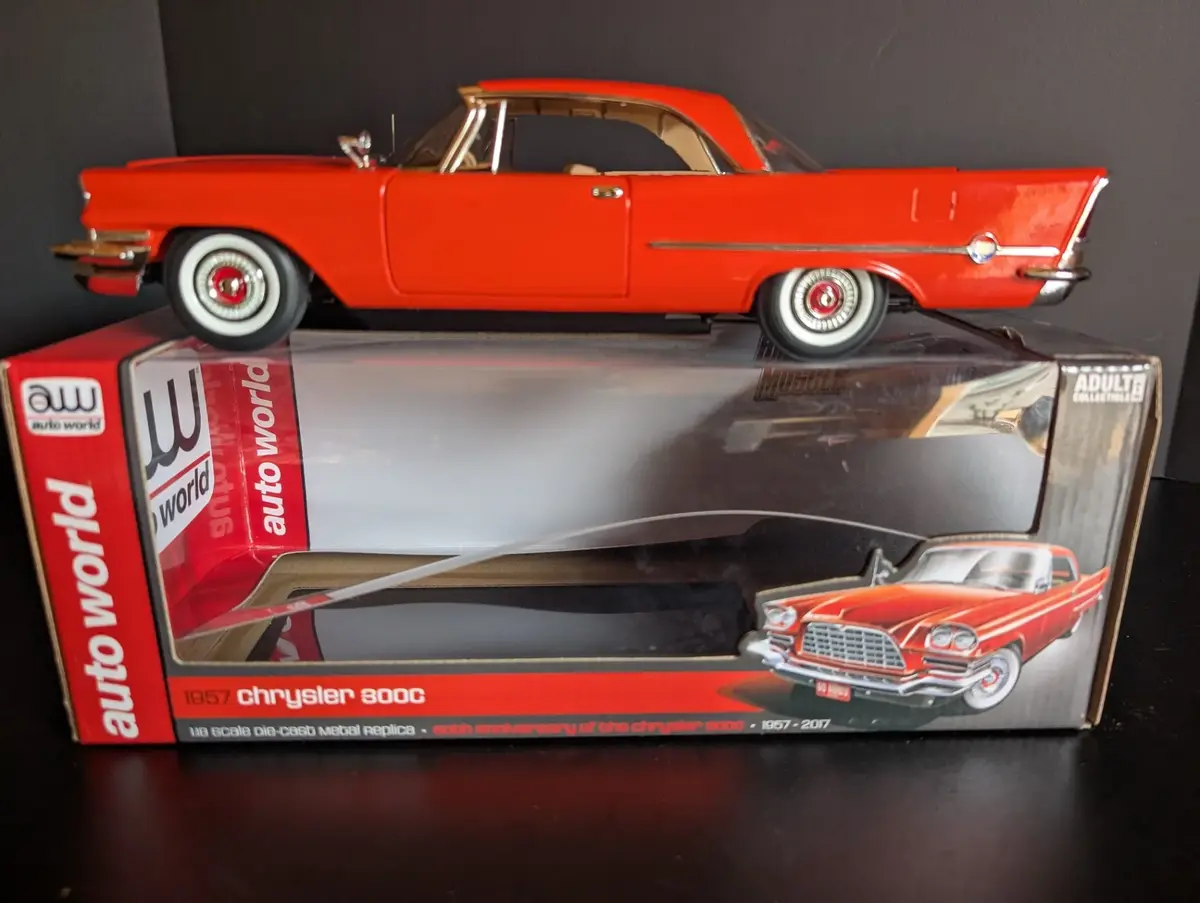 Auto World American Muscle 1957 Chrysler 300C 1:18 Die Cast Limited Edition