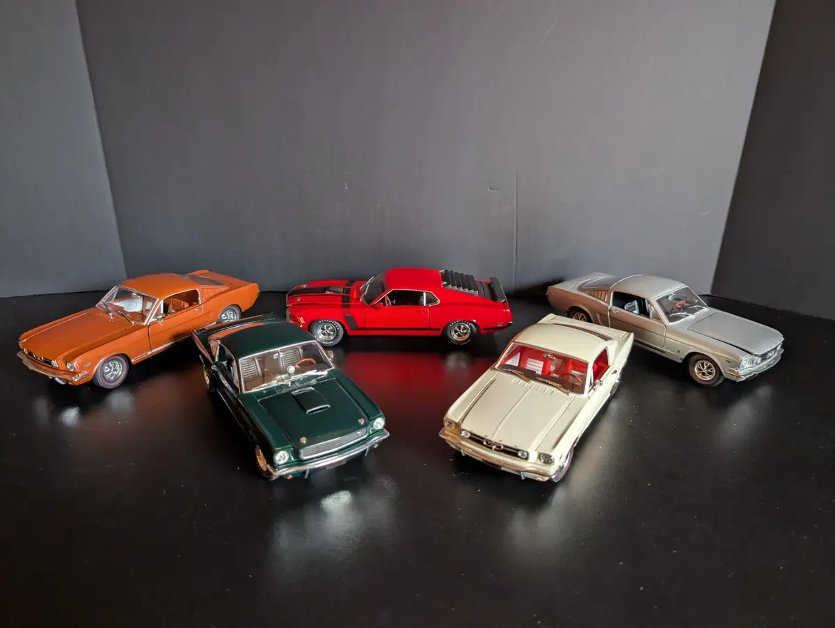 5-Piece M2 Castline 1:24 Ford Mustang Die-Cast Model Car Collection