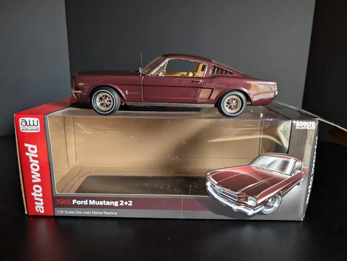 Auto World 1965 Ford Mustang 2+2 1:18 Die Cast Model with Box