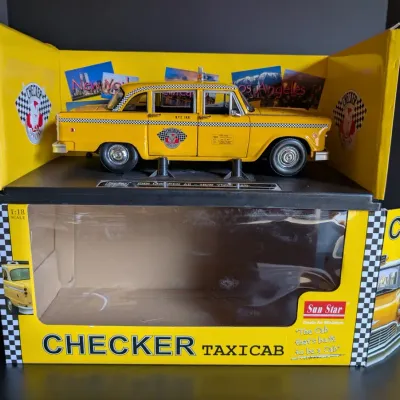 Sun Star 1981 Checker A11 New York Taxicab 1:18 Die Cast Model with Box