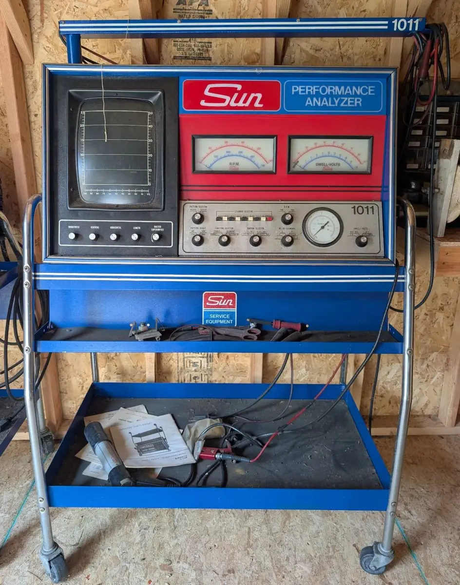 Vintage Sun 1011 Performance Analyzer Automotive Diagnostic Machine with Rolling Cart