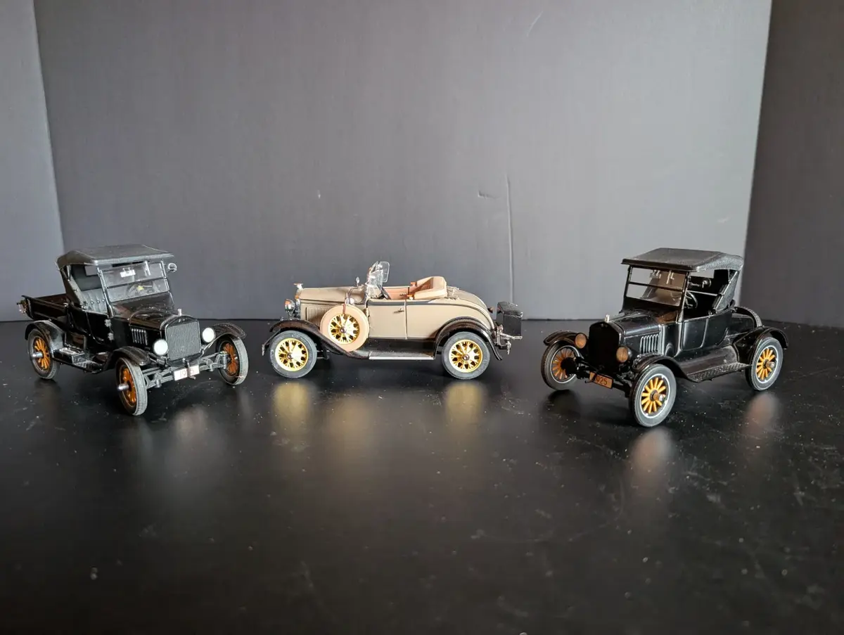 3 Danbury Mint Early Ford Die-Cast Models – 1925 Model T & 1931 Model A