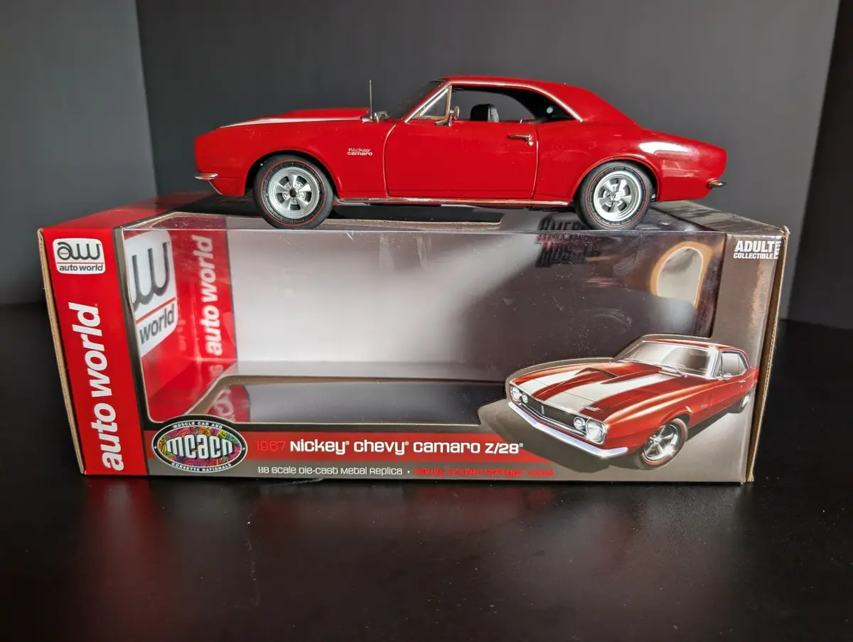 Auto World American Muscle 1967 Nickey Chevrolet Camaro Z28 1:18 Scale Die Cast Model