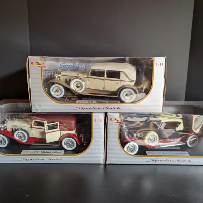 3-Piece Signature Models 1:18 Scale 1930 Packard Diecast Car Collection