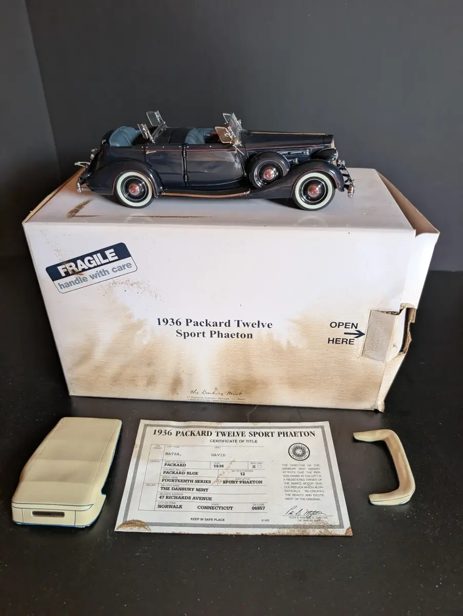 Danbury Mint 1936 Packard Twelve Sport Phaeton Die-Cast Model