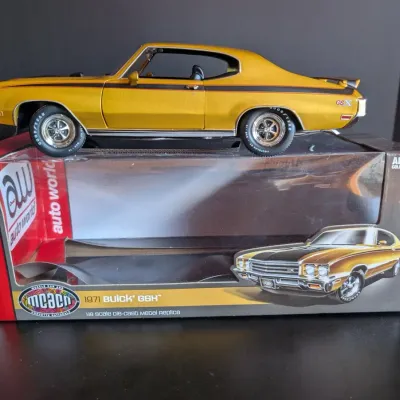 Auto World American Muscle 1971 Buick GSX 1:18 Limited Edition Die Cast Model