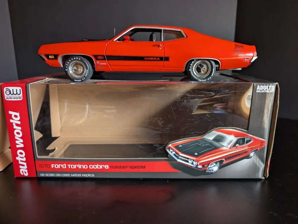 1970 Ford Torino Cobra Twister Special Auto World 1:18 Die Cast Limited Edition