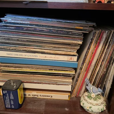 Estate sale photo